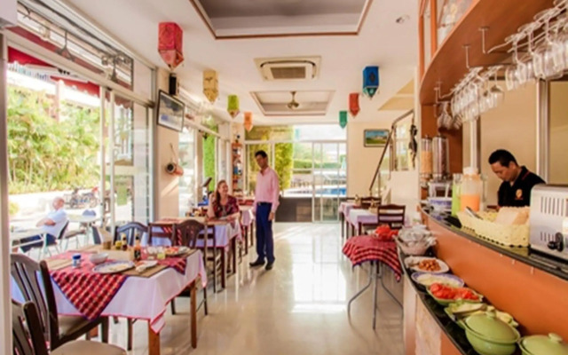 Kata Blue Sea Resort