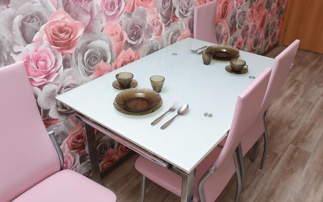 Vgosti на улице Алексеева 39