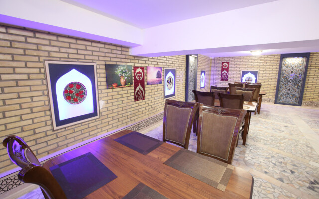 Sim-Sim Hotel