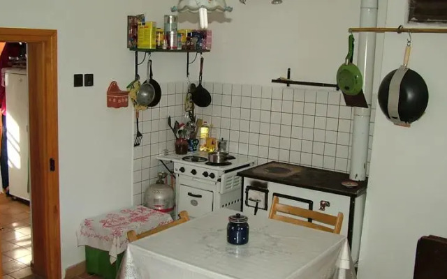 Csaliti Vendeghaz es Kemping