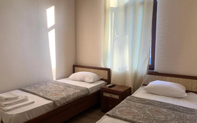 Guesthouse on Voronova 86