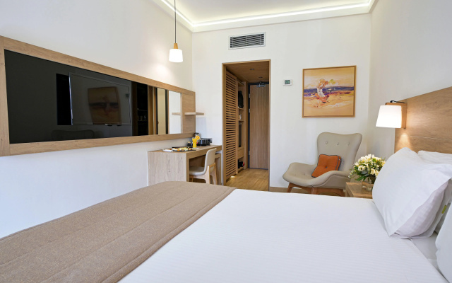 Golden Age Hotel