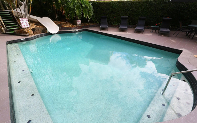 The Regent Apartments