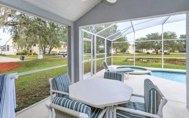 Family Dream 5 Bedroom Home by RedAwning