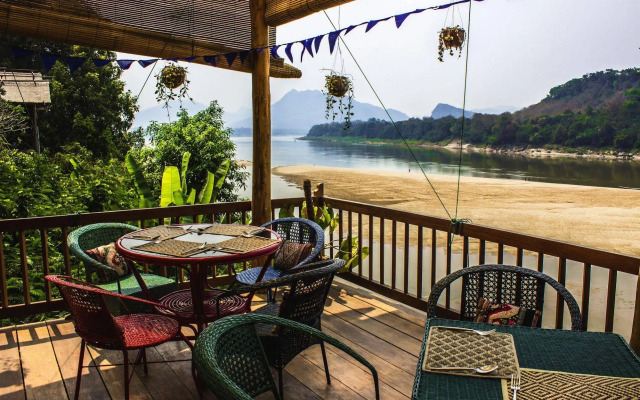 Ock Pop Tok Mekong Villa
