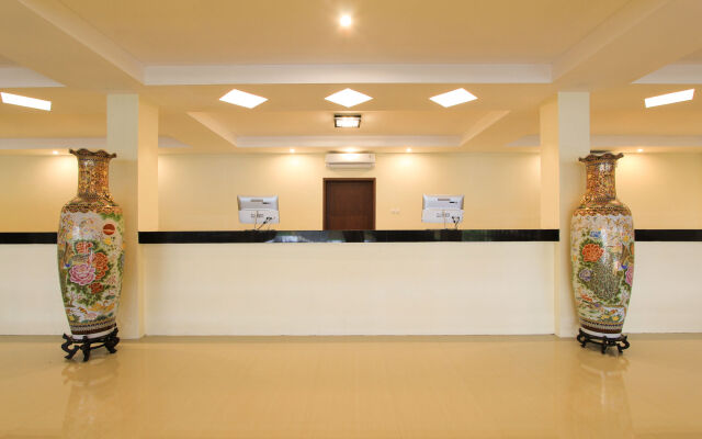 Hotel Ombak Paradise