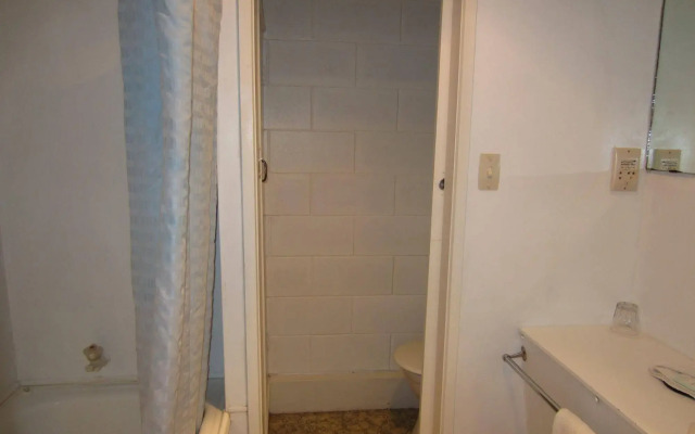 Midtown Motor Inn