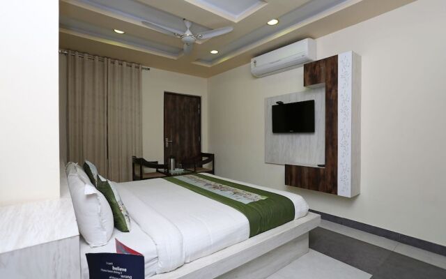 OYO 9204 Hotel Anant Palace