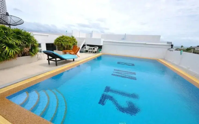 Beach and Mounteen By Pattaya Capital Property