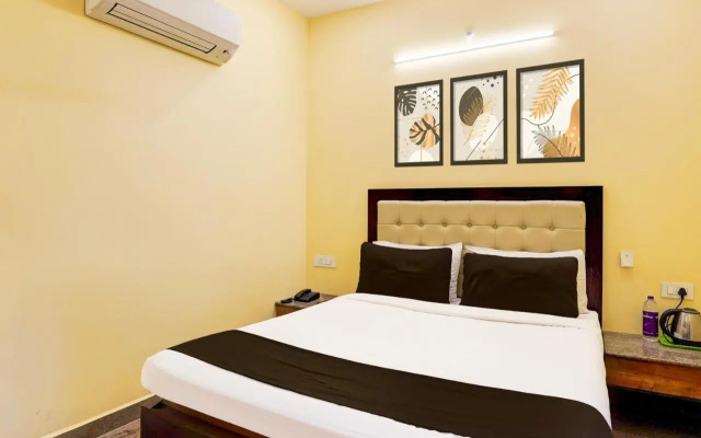 OYO 094 Bussy St Prakasam Residency