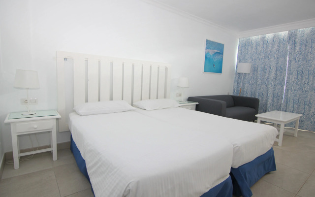 Arena Dorada - Apartments