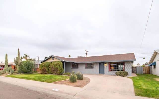 WanderJaunt - Regal - 4BR - South Scottsdale