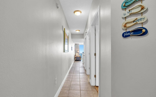 Majestic Beach Towers 1-1213