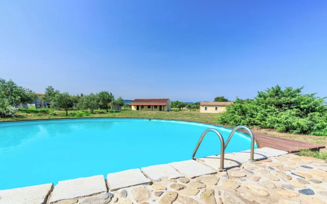 Loft with common swimming-pool in Badesi