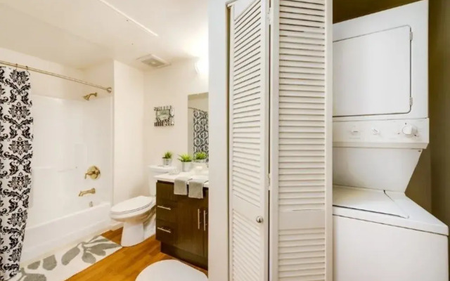 Global Luxury Suites At San Fernando
