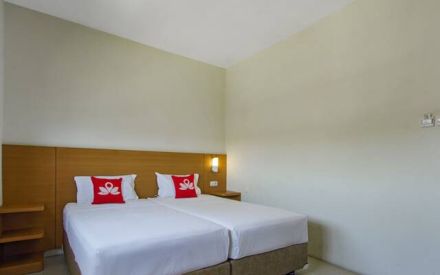 ZEN Rooms Basic Kupang Baru