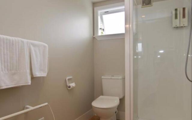 Orari Bed and Breakfast