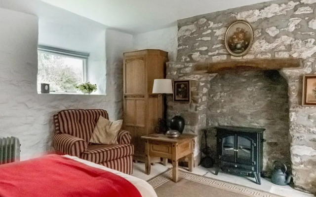 Secluded Holiday Home in Ceredigion With Garden