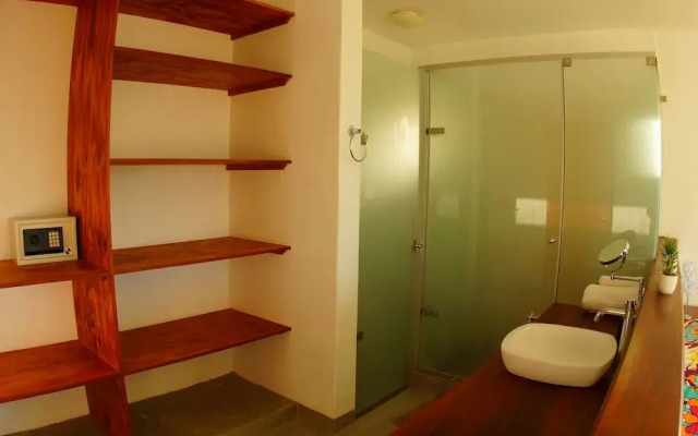 Spondylus Beach House I