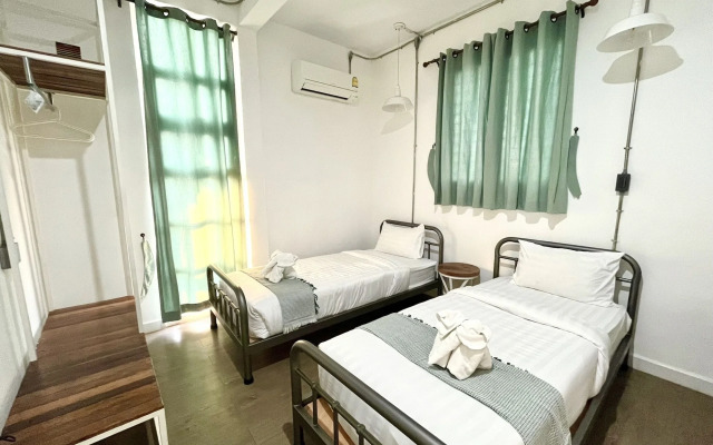 Memmoth Hostel In Lampang
