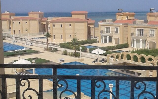 Selena Bay Families Only