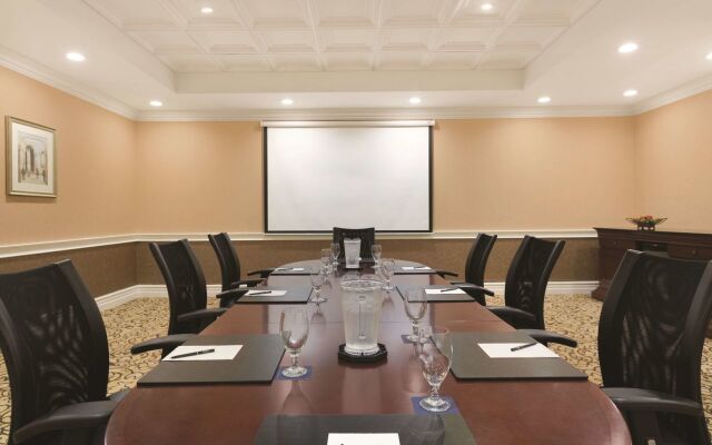 Hilton Los Angeles/San Gabriel