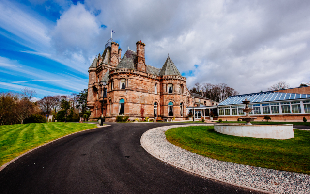 Cornhill Castle Hotel