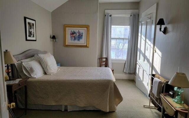 The Jeremiah Mason House B & B