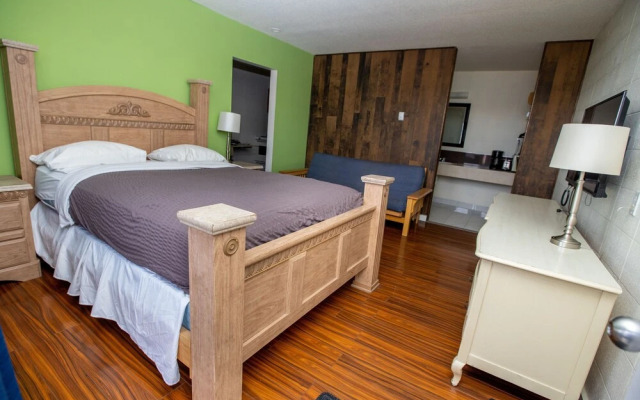 Camrose Motel