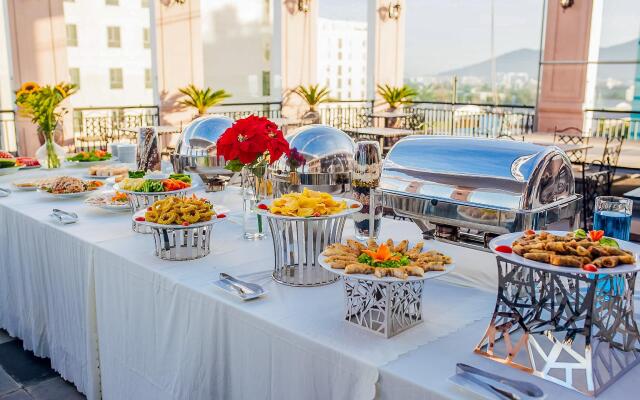 Ngoc Lan Hotel