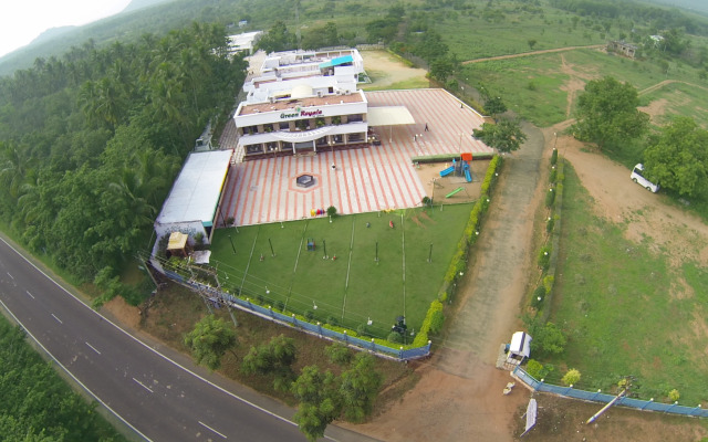 Green Royale By Sparsa