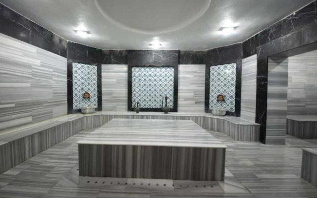 Limak Limra Hotel & Resort