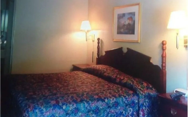 The Gateway Inn