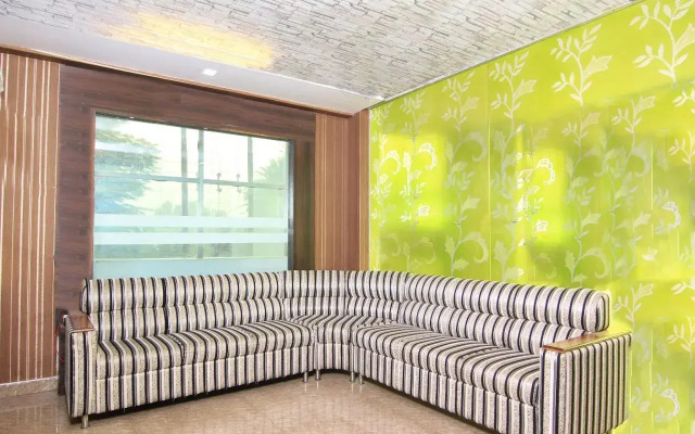Surya Continental Hotel by OYO Rooms