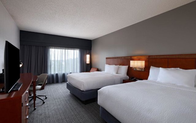 Courtyard by Marriott San Antonio Airport