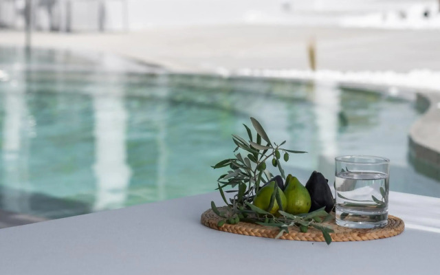 Hotel Nama Retreat Suites