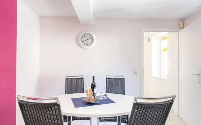 Delightful Holiday Home in Battenberg Near Forest