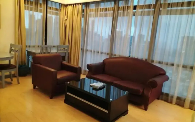 KL Grand Service Suite at Times Square