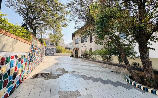 Hotel Lalit Inn