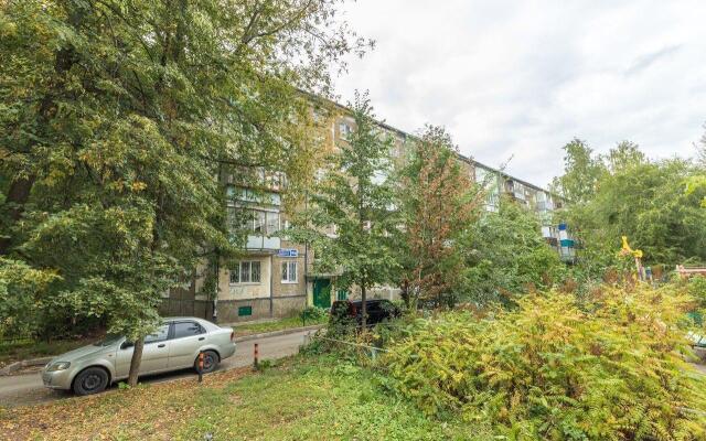 Апартаменты на проспекте Ибрагимова 30А