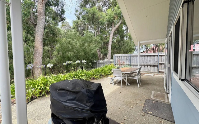 Blau - The Blue House