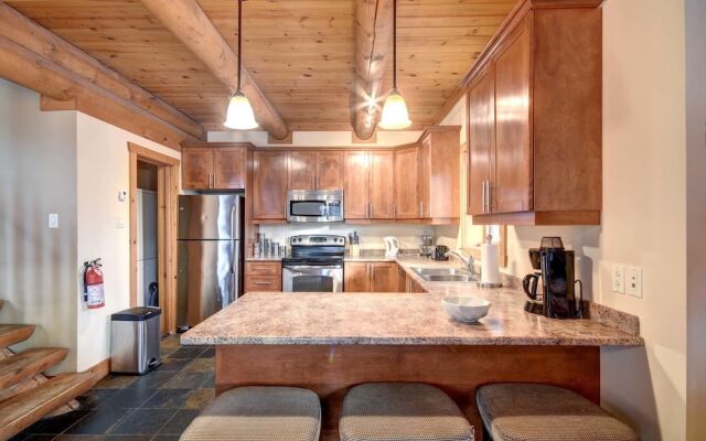 Chalet Sioux