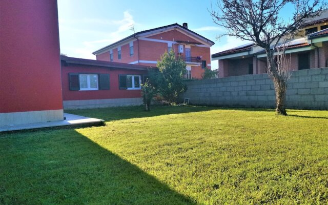 Tranquil Holiday Home in Roma with Garden near Ostia Antica