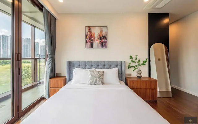 Metropole Residences Luxury Suite