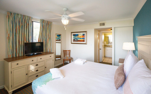 Seawatch at Island Club