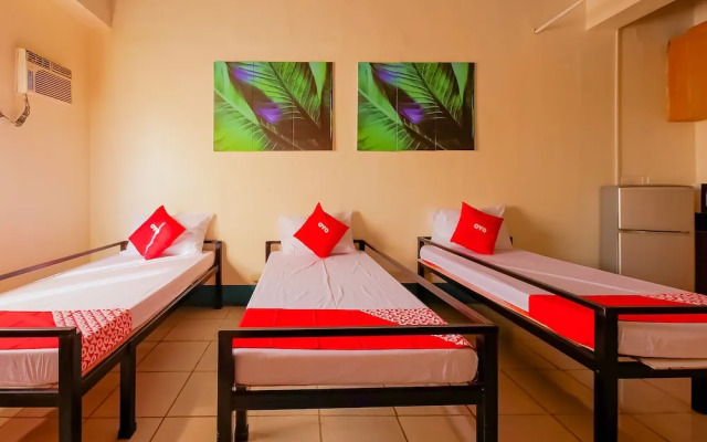 Crowne One Condo by Oyo Rooms