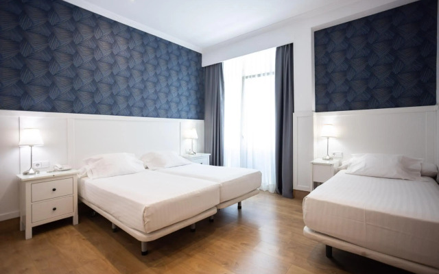 Venecia Plaza Centro Hotel