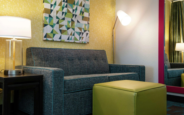 Home2 Suites by Hilton Columbia Downtown