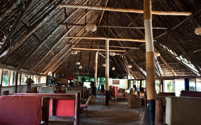 L'Oasis Lodge & Restaurant