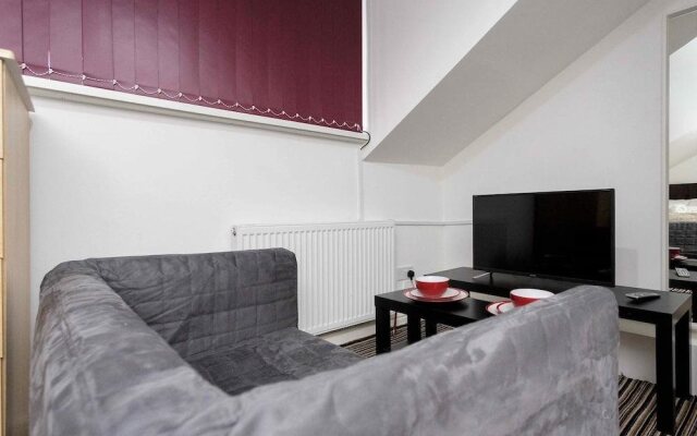 Kirkstall House